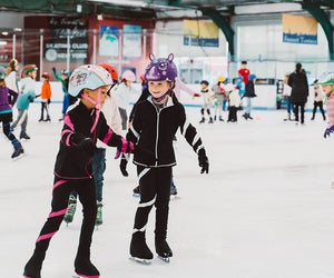 The Sky Rink at Chelsea Piers is open for lessons and hockey programs. Photo courtesy of Chelsea Piers